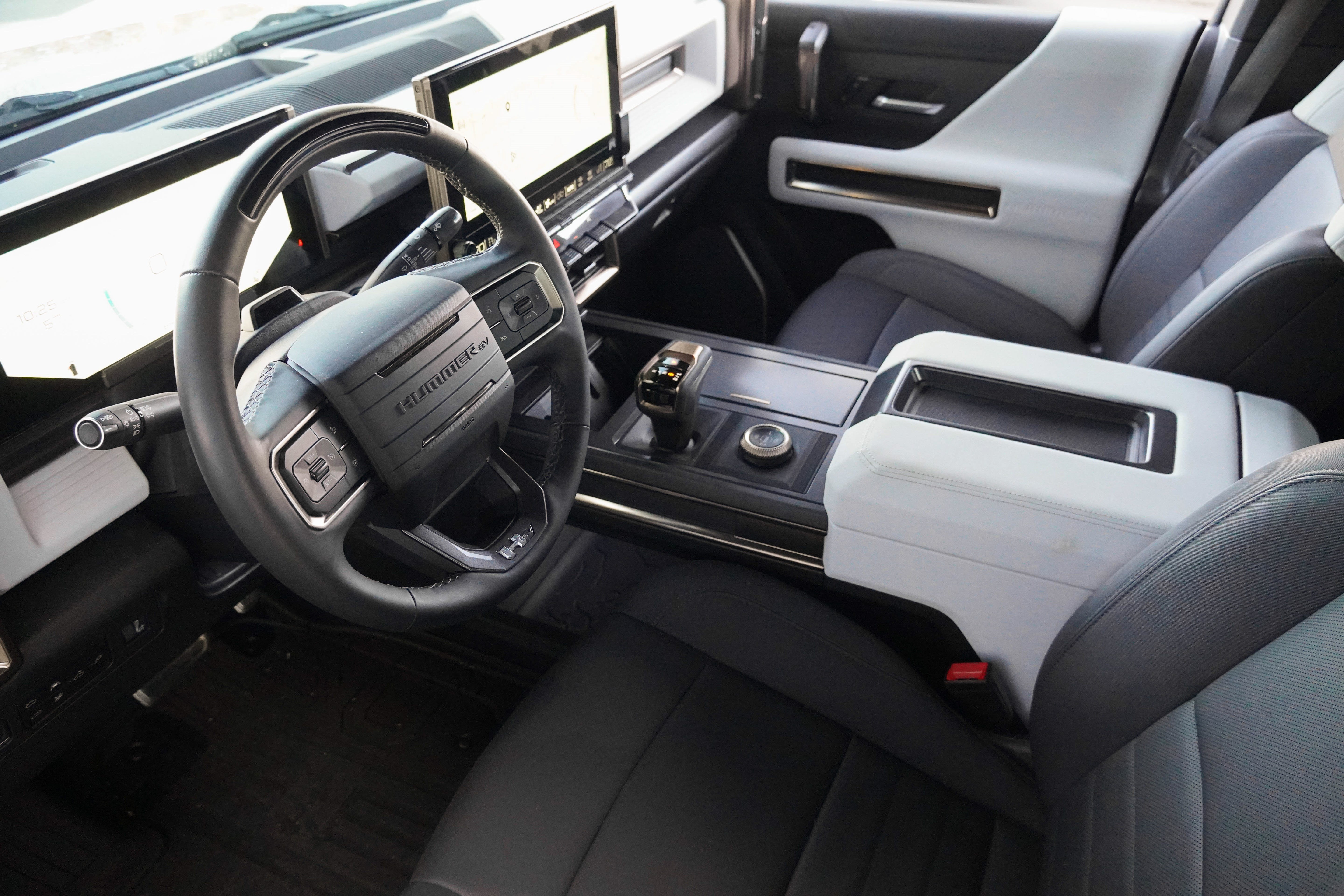 Used 2024 GMC Hummer EV 3X AWD/4WD image 10