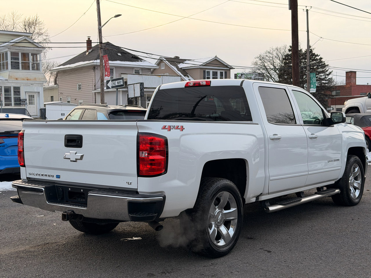 Used 2018 Chevrolet Silverado 1500 LT w/ LT Eassist Package image 5