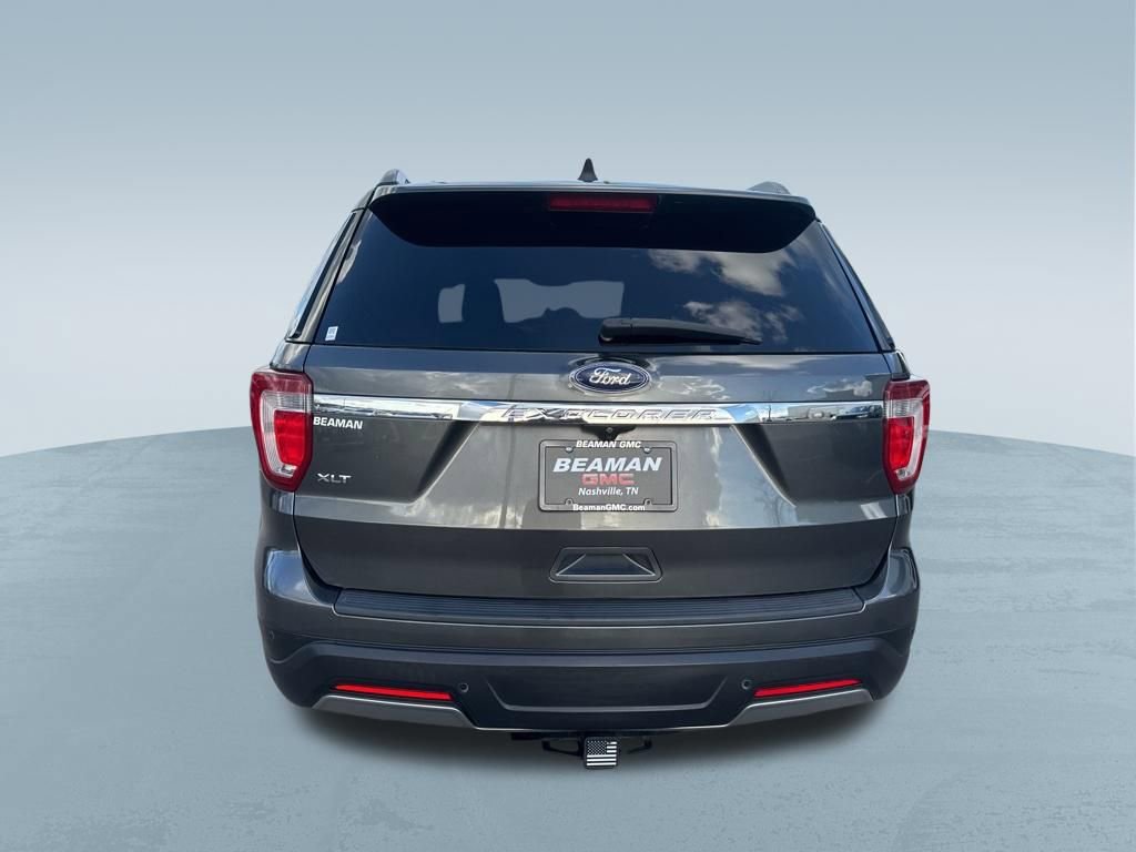 Used 2019 Ford Explorer XLT image 7