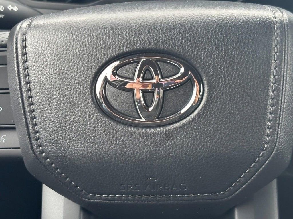 New 2026 Toyota Tundra SR5 image 13