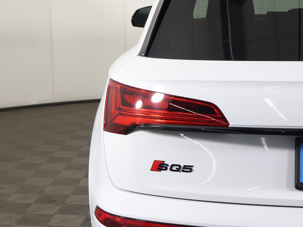 Used 2023 Audi SQ5 Prestige w/ Prestige Package AWD/4WD image 20