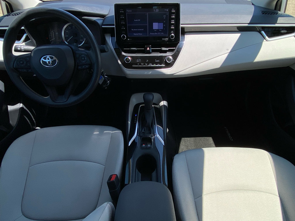 Used 2021 Toyota Corolla LE w/ Carpet Mat Package (TMS) FWD image 10