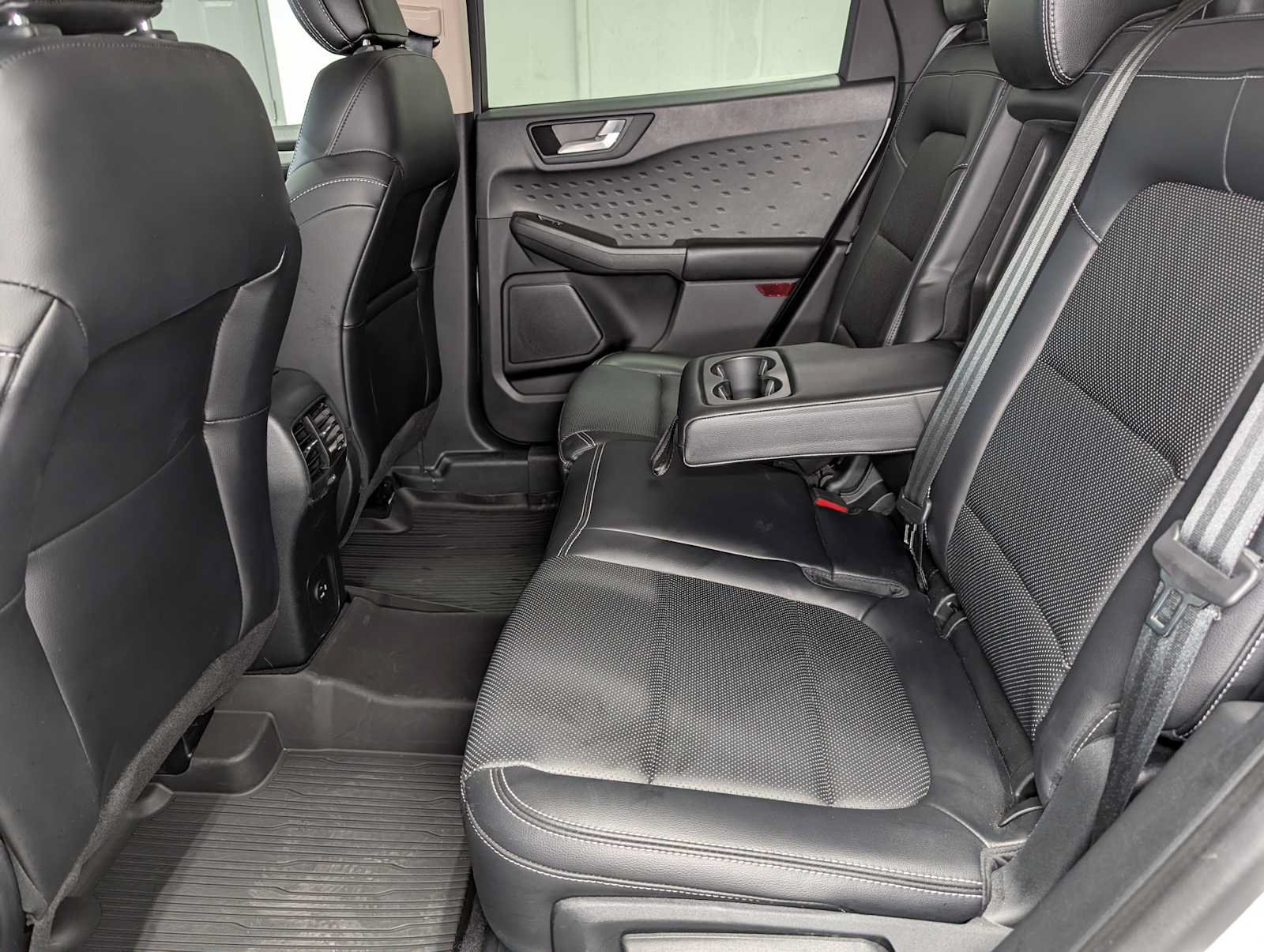 Used 2020 Ford Escape SEL AWD/4WD image 21