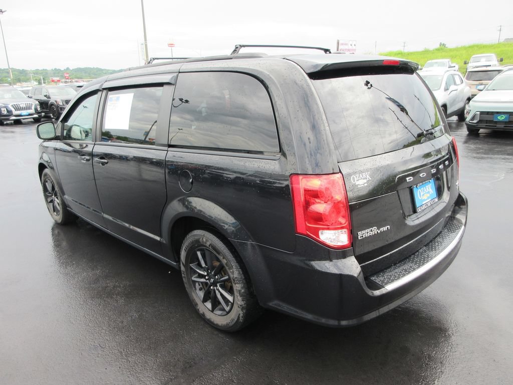 Used 2019 Dodge Grand Caravan GT FWD image 3