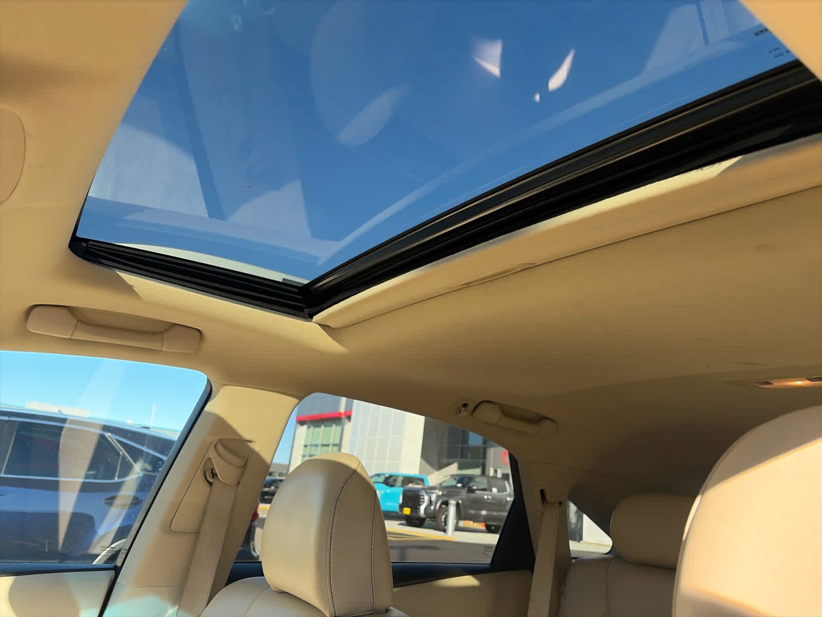 Used 2013 Lexus RX 350 AWD w/ Navigation Pkg image 7