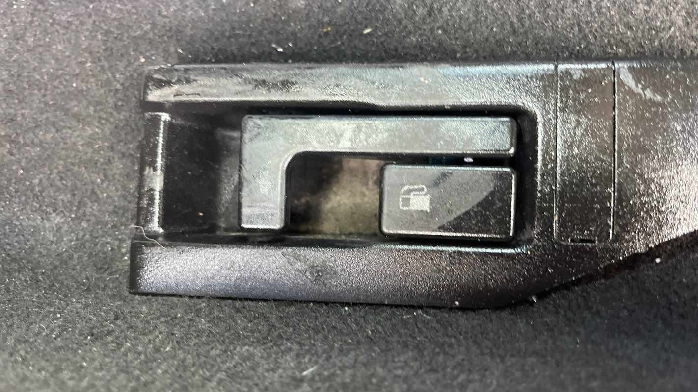 Used 2017 Subaru Impreza 2.0i AWD/4WD image 22