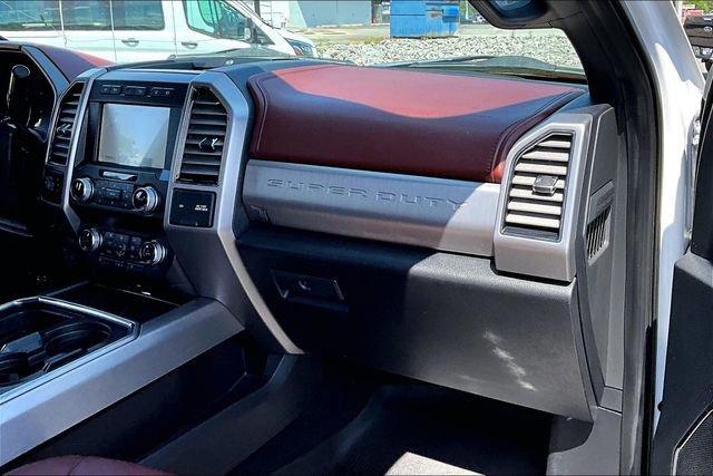 Used 2020 Ford F350 Platinum w/ FX4 Off-Road Package AWD/4WD image 16