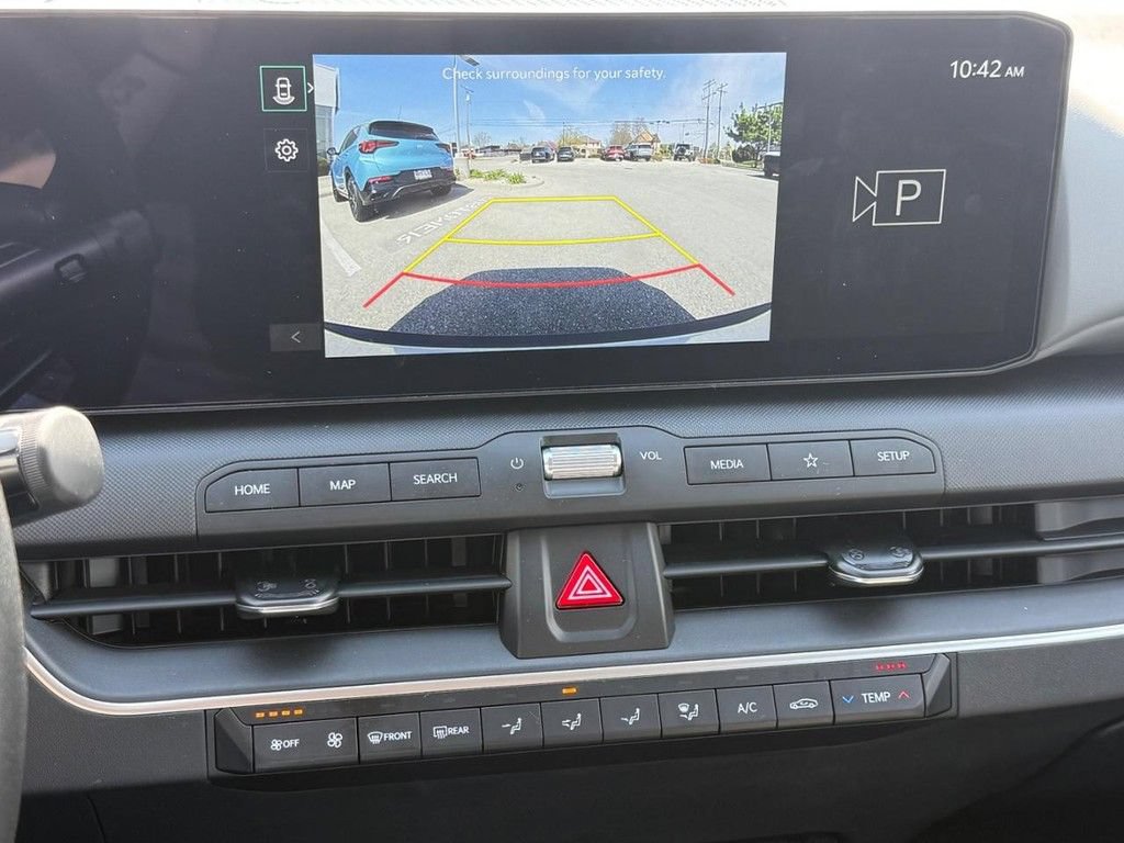 Used 2025 Kia K4 FWD image 18