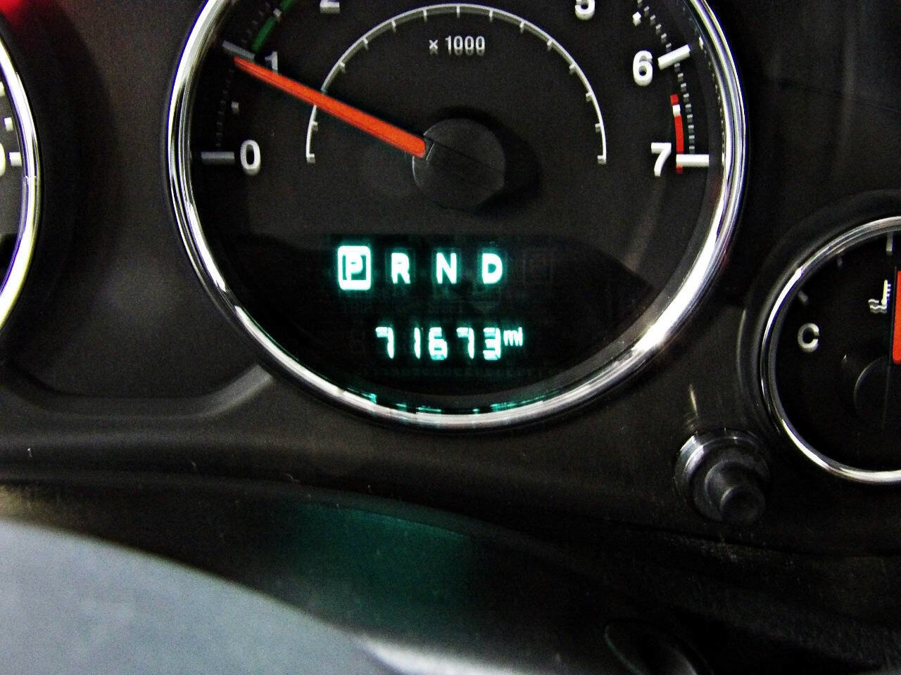 Used 2014 Jeep Wrangler Unlimited Sahara w/ Connectivity Group image 14