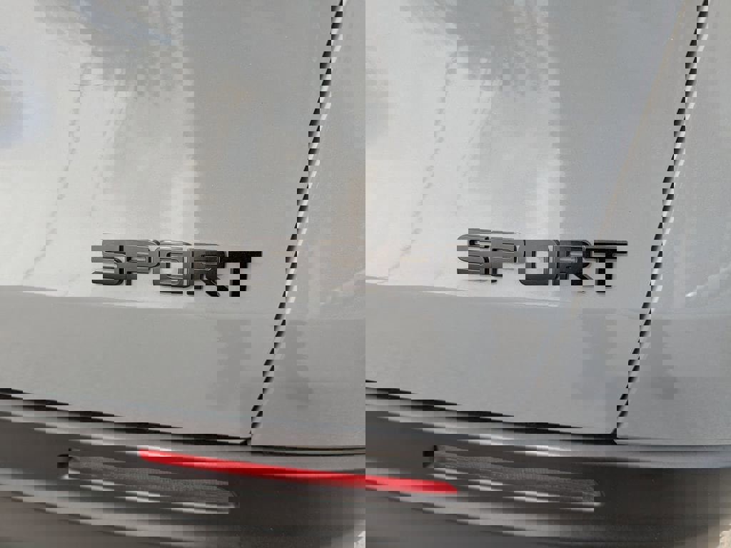 Used 2024 Honda HR-V Sport image 9