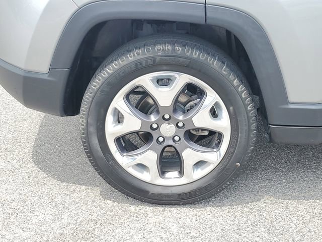 Used 2021 Jeep Compass Limited w/ Sun and Sound Group AWD/4WD image 7