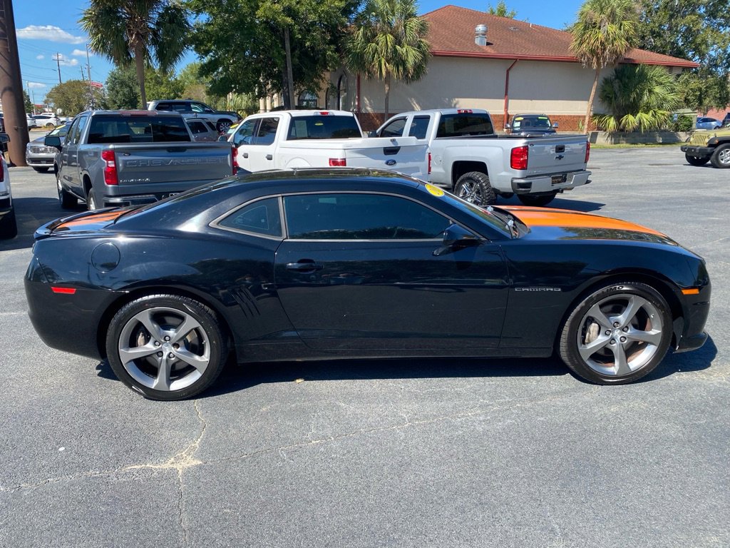 Used 2013 Chevrolet Camaro SS w/ RS Package image 6