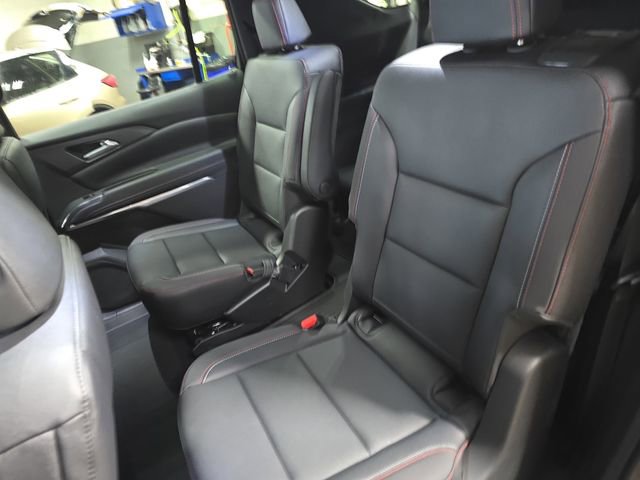 New 2026 Chevrolet Traverse Z71 w/ Driver Confidence Package image 16