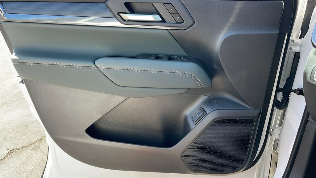 New 2026 GMC Terrain AT4 w/ Technology Package II image 23