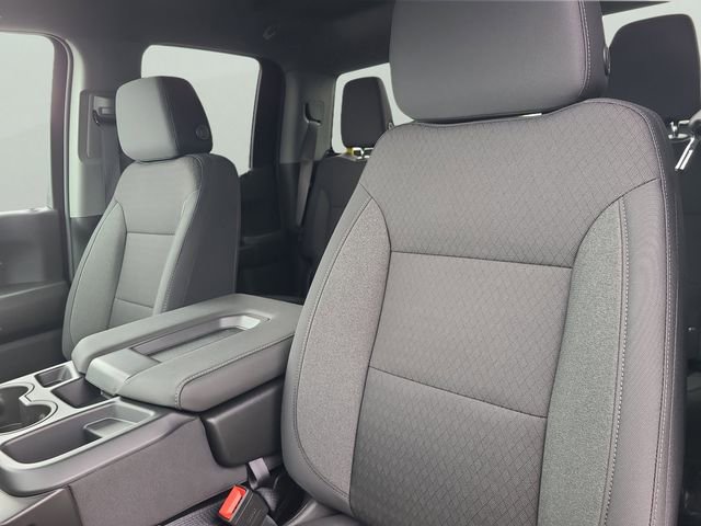 New 2026 Chevrolet Silverado 1500 Custom RWD image 15
