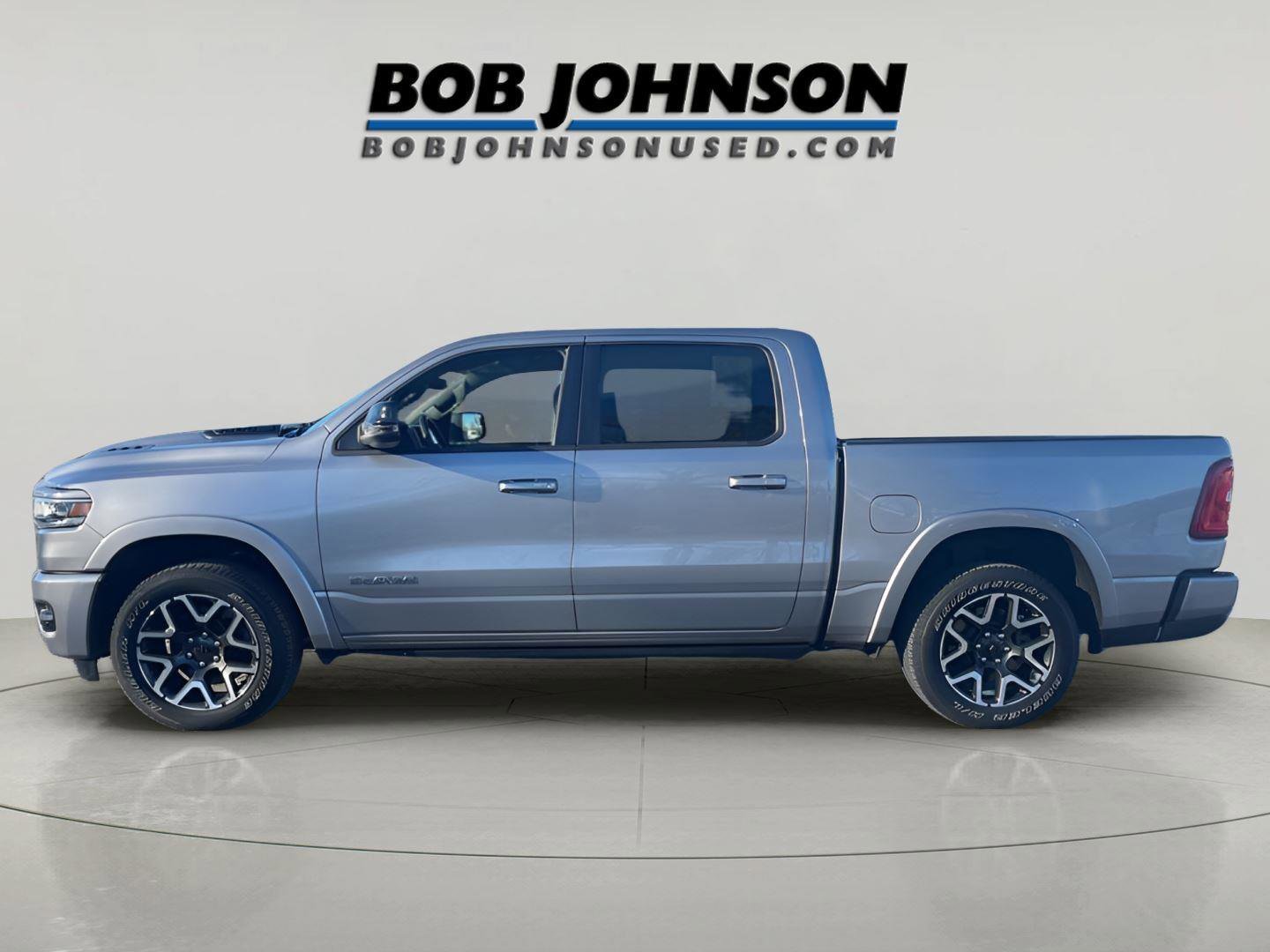 Used 2025 RAM 1500 Laramie w/ Sport Appearance Package image 4