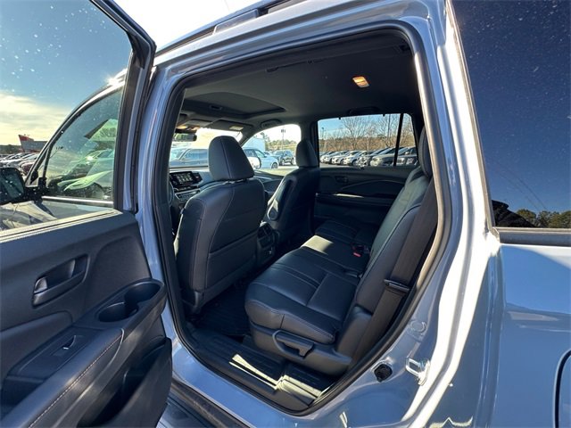 Used 2023 Honda Passport TrailSport image 18