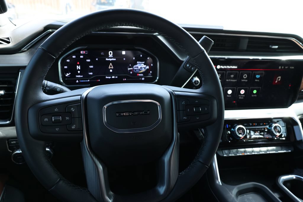 Used 2025 GMC Sierra 3500 Denali Ultimate AWD/4WD image 11