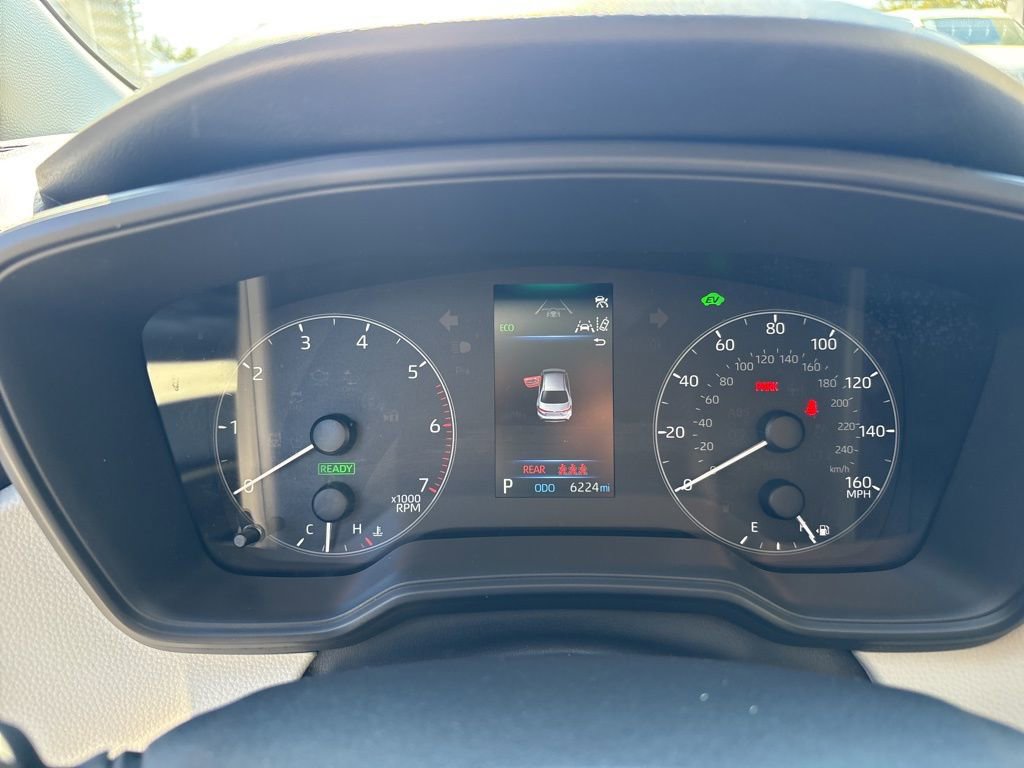 Used 2025 Toyota Corolla LE image 21