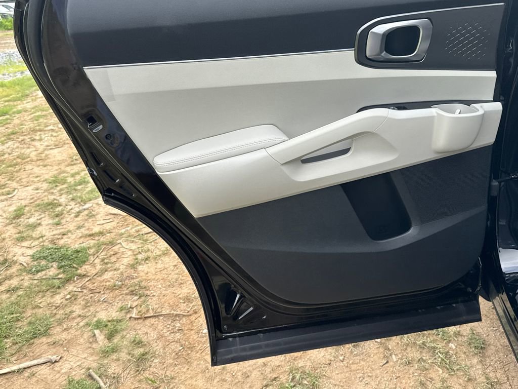 New 2025 Kia Sorento EX image 22