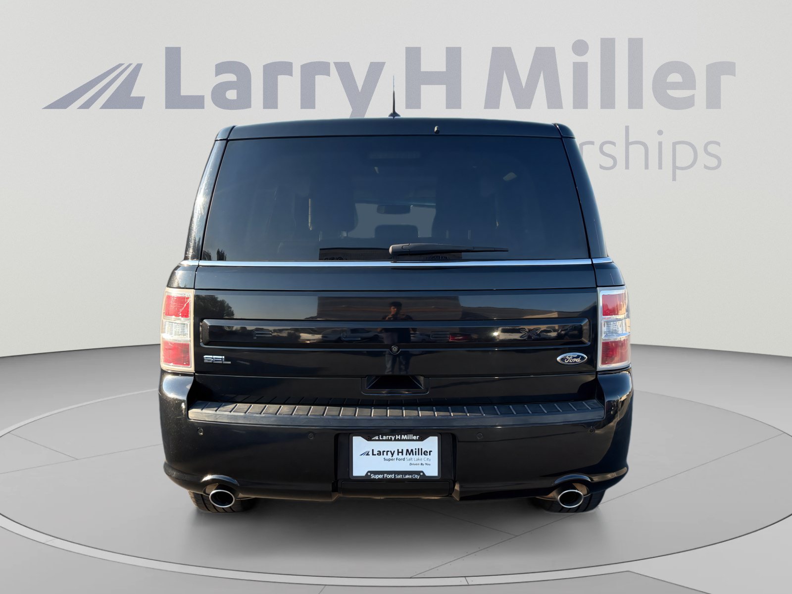 Used 2015 Ford Flex SEL w/ Equipment Group 202A FWD image 4