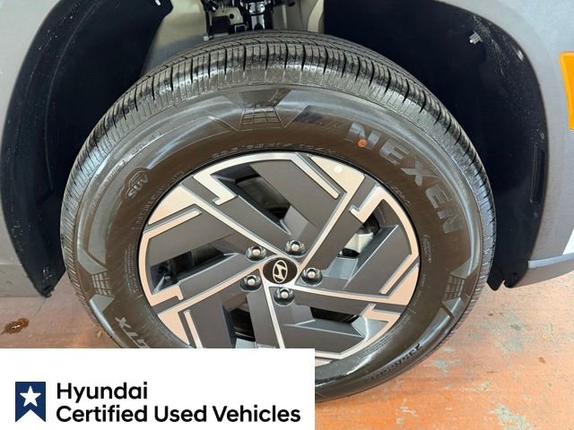 Certified 2026 Hyundai Tucson Blue SE w/ Tow & Go Package AWD/4WD image 9