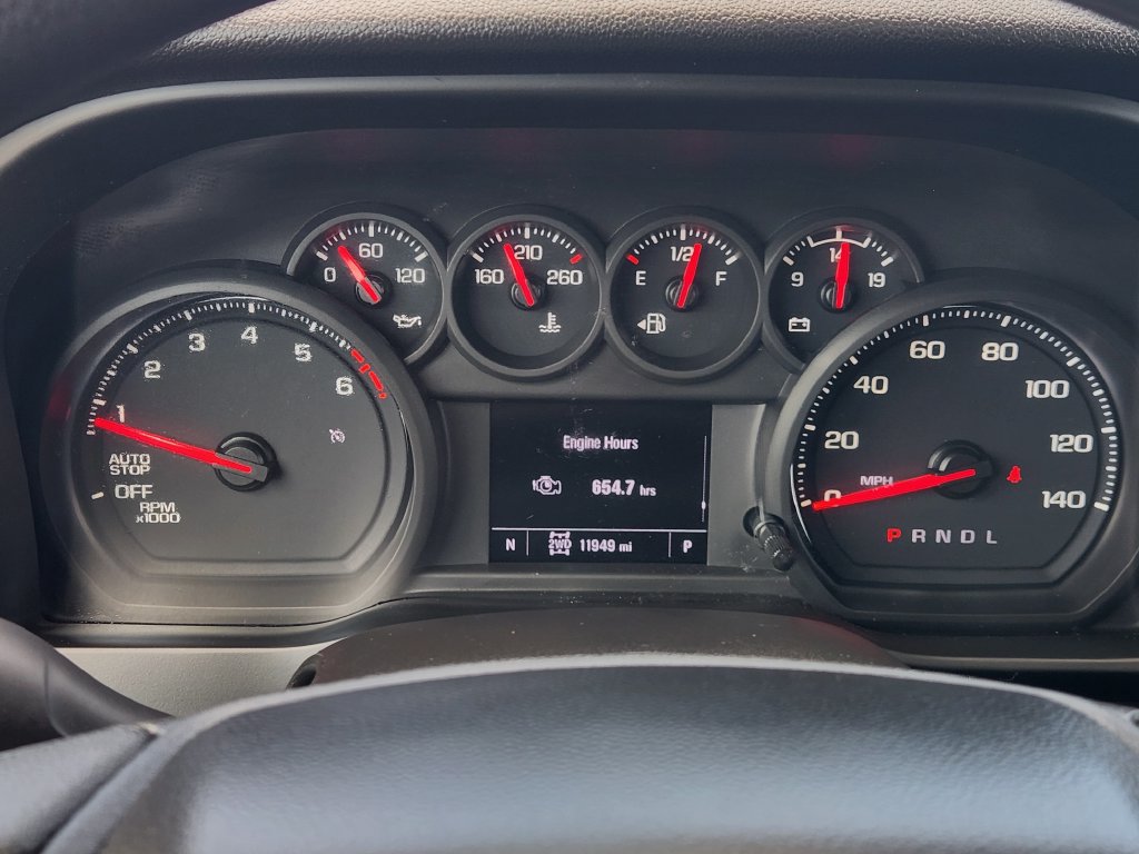 Used 2025 Chevrolet Silverado 1500 W/T w/ WT Value Package AWD/4WD image 16