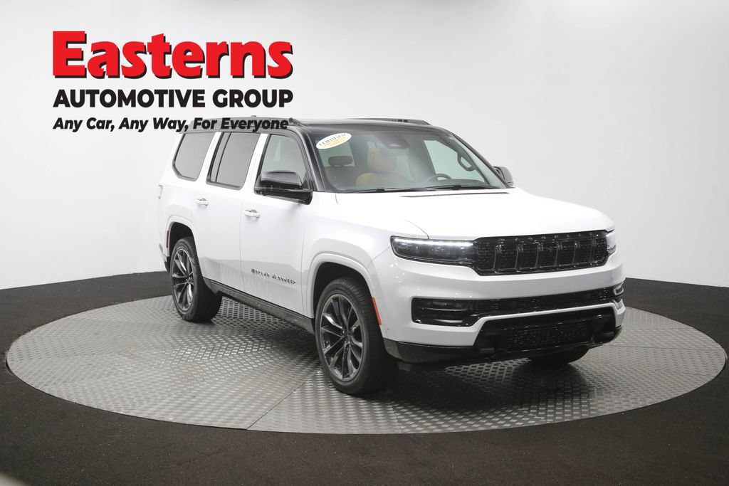 Used 2025 Jeep Grand Wagoneer Series III w/ Rear Seat Video Group 1 AWD/4WD image 55