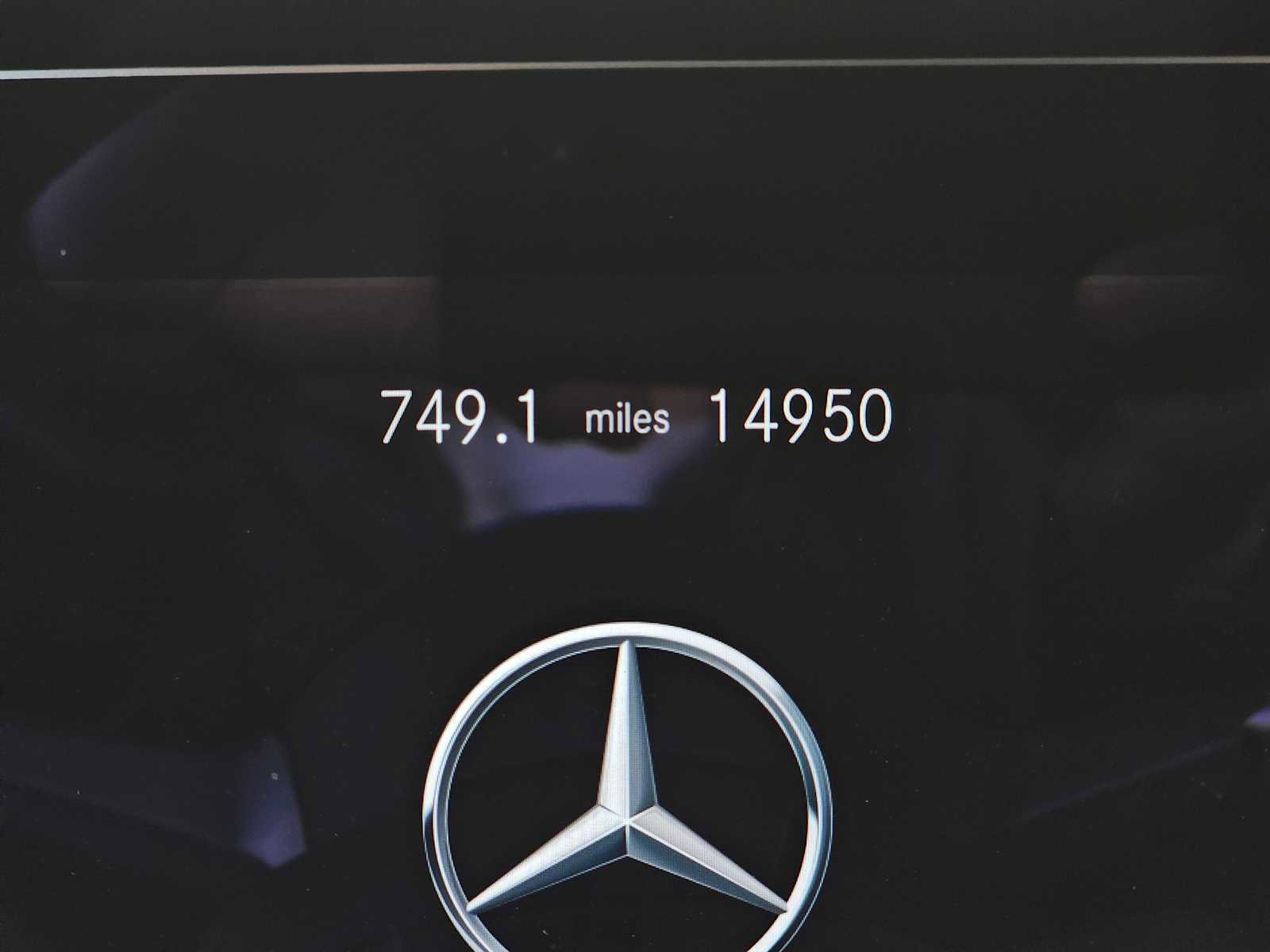 Used 2022 Mercedes-Benz AMG GT 43 image 27