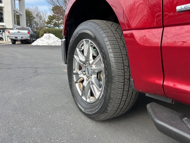 Used 2017 Ford F150 XLT w/ Equipment Group 302A Luxury image 9