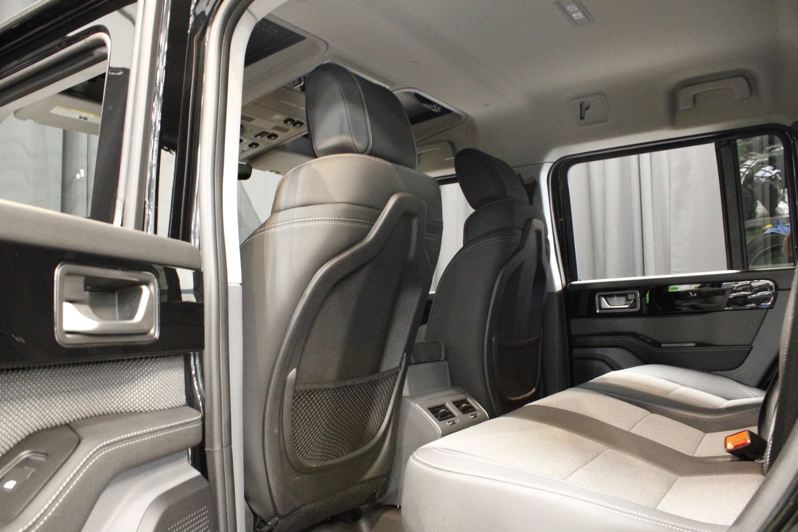 Used 2026 INEOS Grenadier Station Wagon AWD/4WD image 19