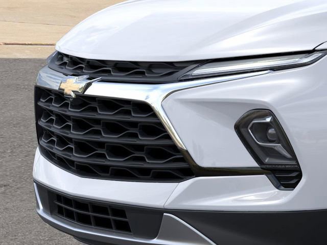 New 2026 Chevrolet Blazer LT w/ Sound & Technology Package AWD/4WD image 13