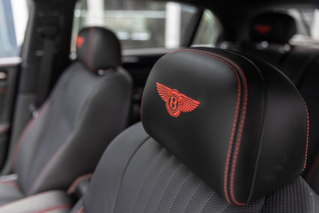 Used 2018 Bentley Flying Spur S V8 AWD/4WD image 22