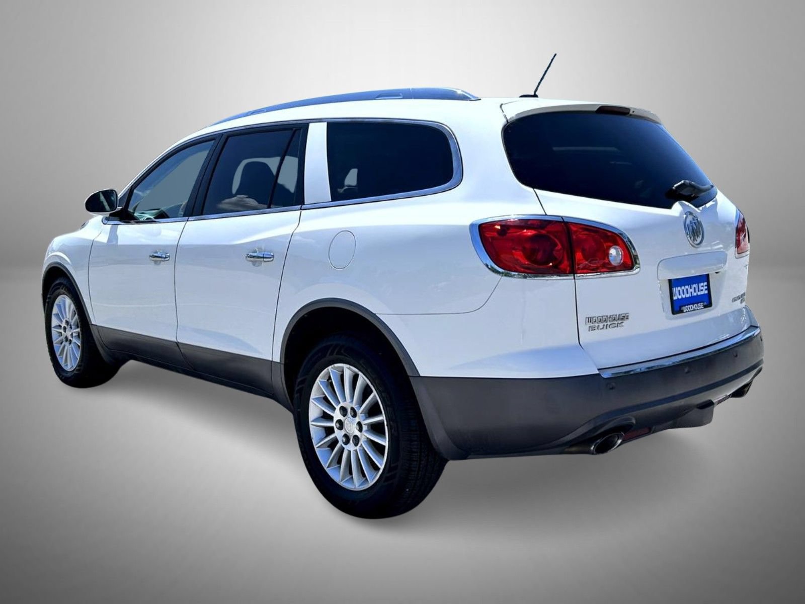 Used 2011 Buick Enclave CXL w/ Trailering Provision Package AWD/4WD image 7