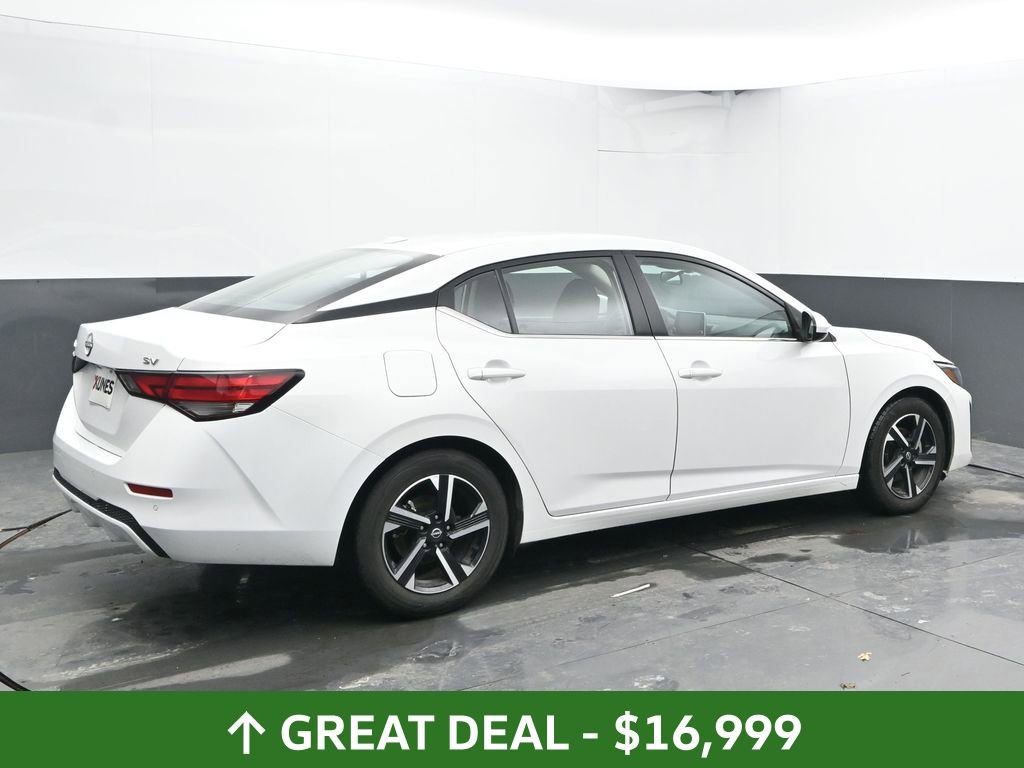 Used 2024 Nissan Sentra SV image 12