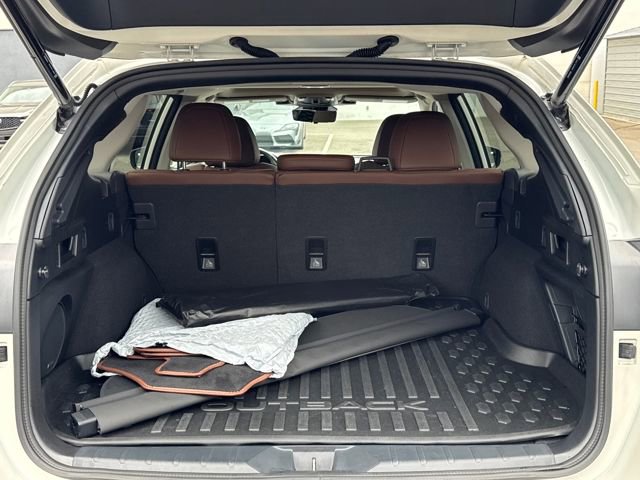 Used 2024 Subaru Outback Touring image 10