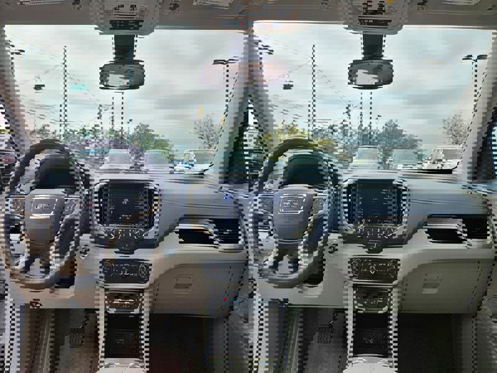 Used 2024 GMC Terrain Denali w/ Denali Premium Package image 26