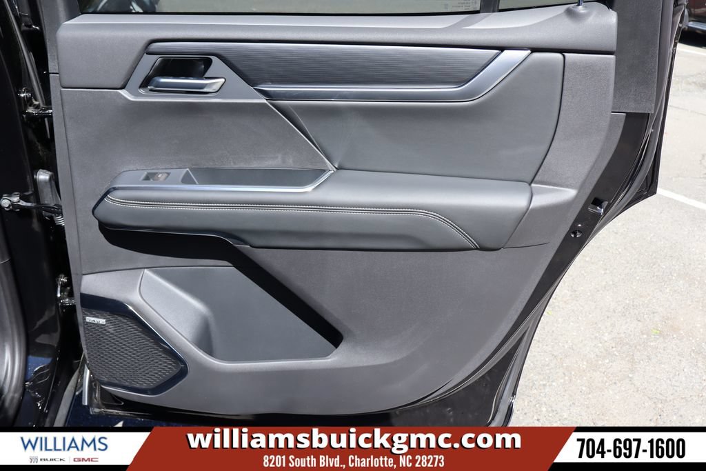 New 2026 GMC Acadia Elevation w/ Black Edition FWD image 22