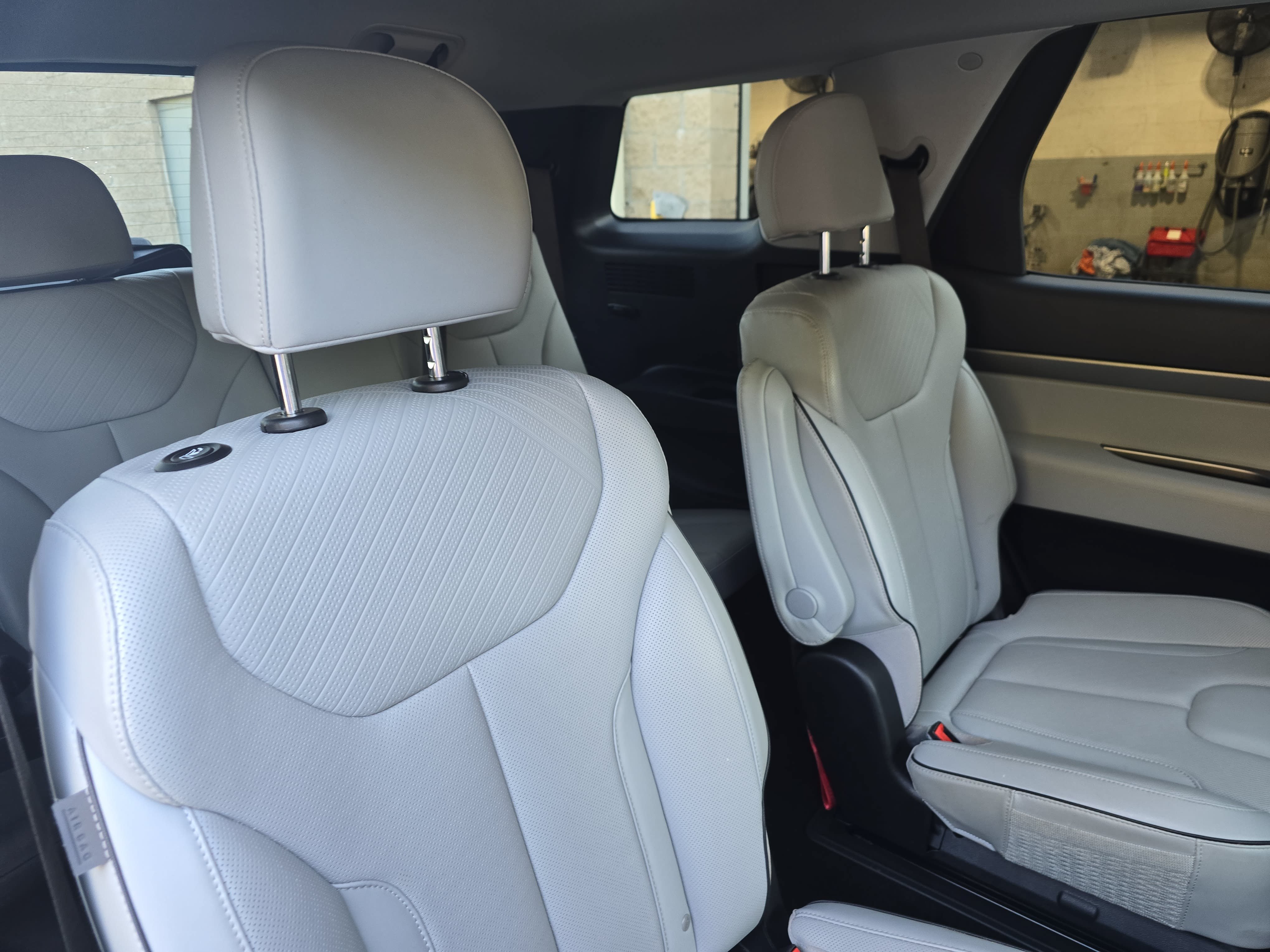 Used 2024 Hyundai Palisade SEL FWD image 12