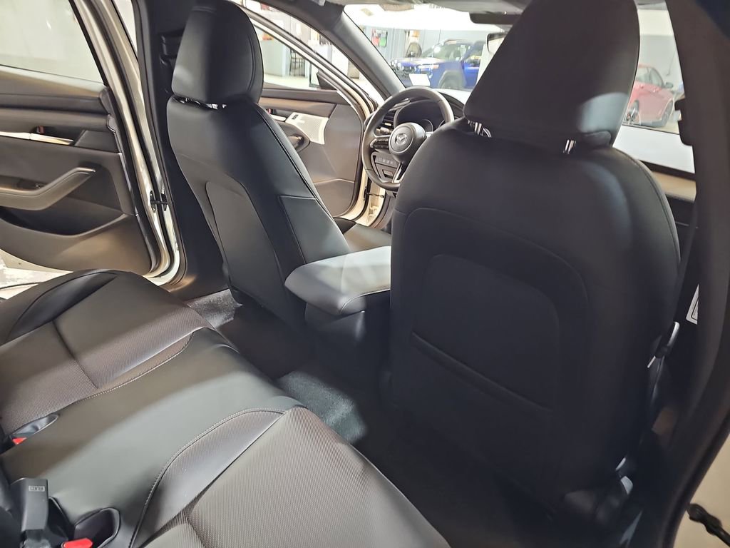 New 2026 MAZDA MAZDA3 2.5 S Hatchback w/ Premium Pkg image 8