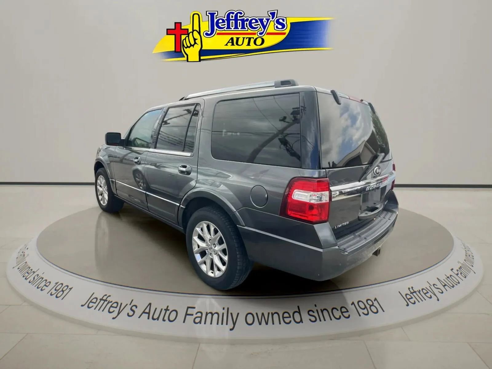 Used 2015 Ford Expedition Limited w/ Equipment Group 301A image 6