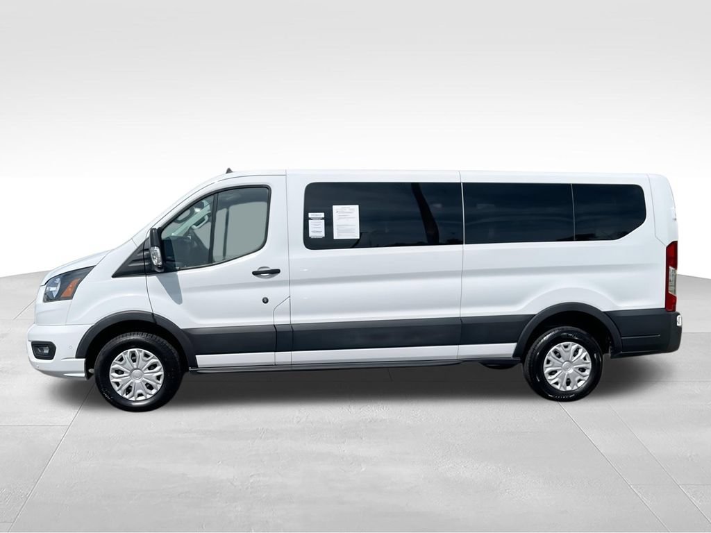 Used 2023 Ford Transit 350 XLT RWD image 5