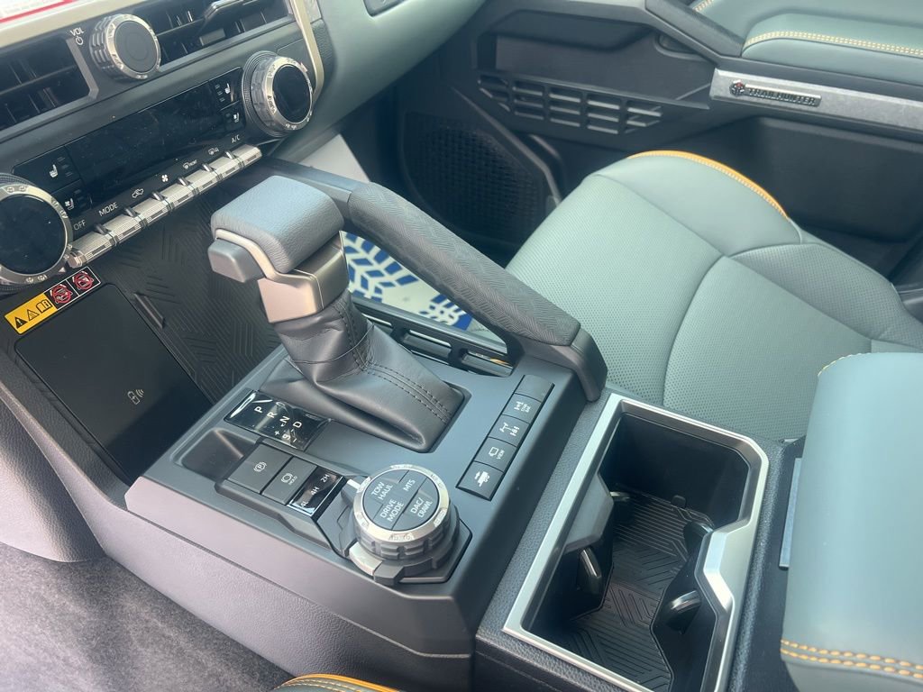 New 2026 Toyota Tacoma Trailhunter w/ Tow Tech Package AWD/4WD image 13