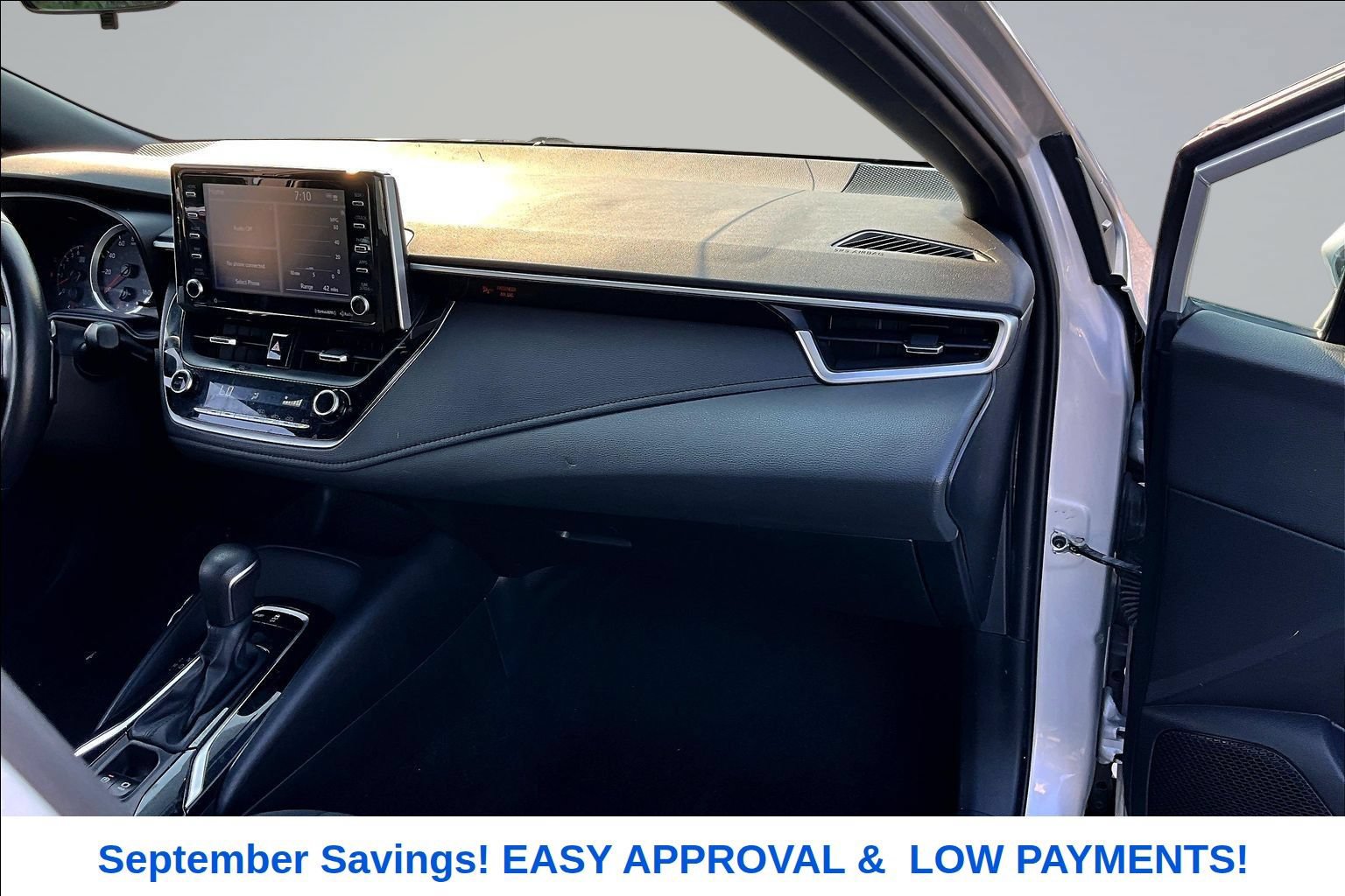 Used 2021 Toyota Corolla SE w/ SE Premium Package FWD image 25