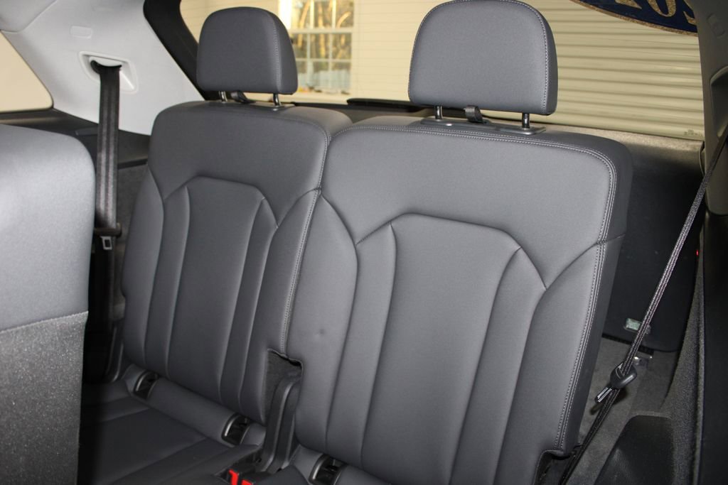 Used 2023 Audi Q7 3.0T Premium Plus image 26