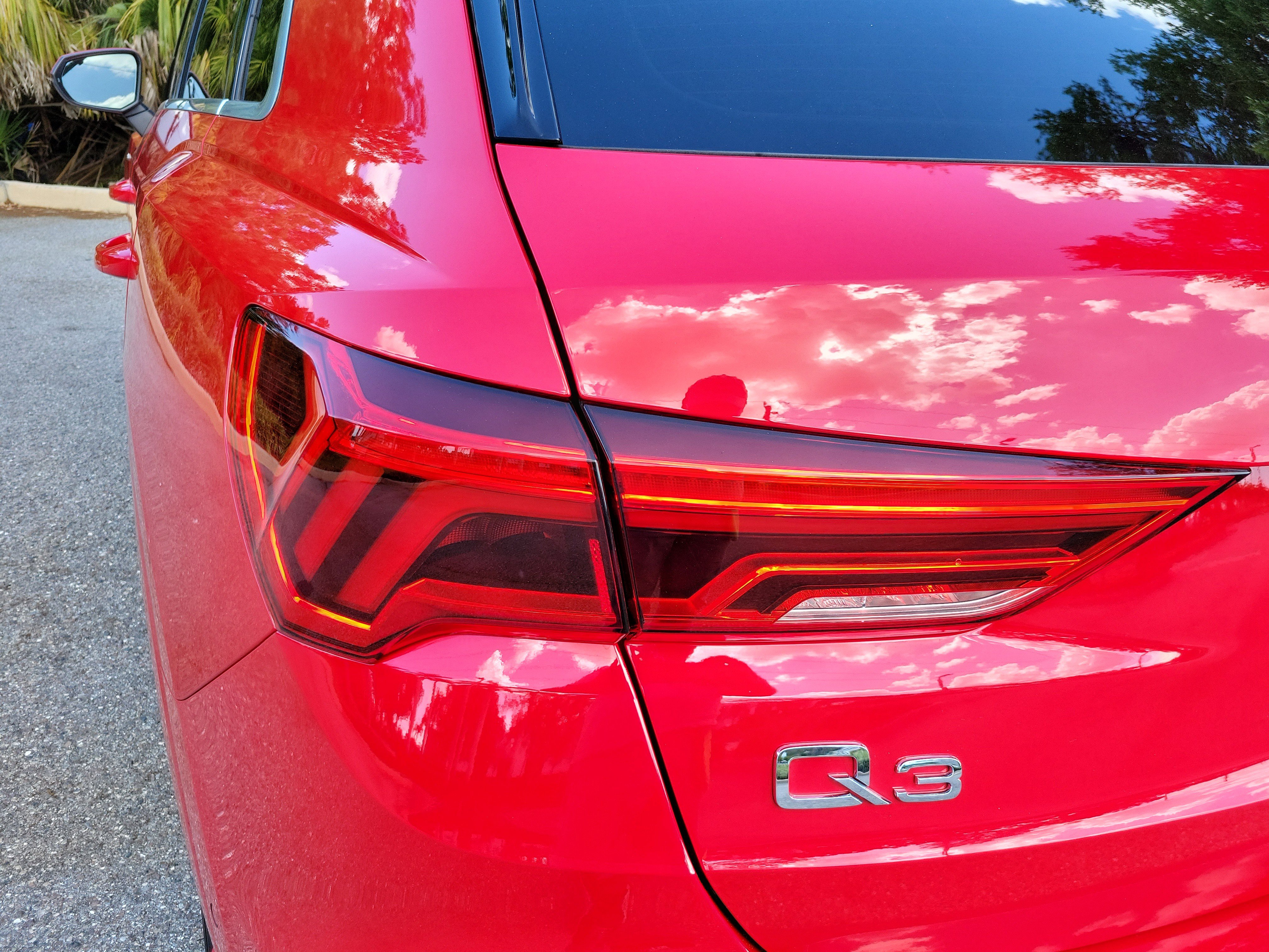 Used 2021 Audi Q3 2.0T Premium Plus w/ Premium Plus Package image 10