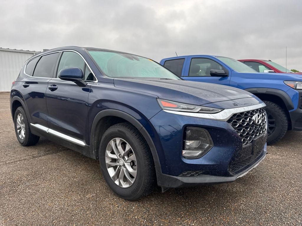 Used 2019 Hyundai Santa Fe SE image 3