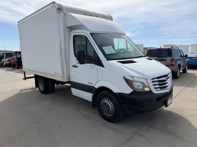 Used 2016 Freightliner Sprinter 3500 RWD image 5