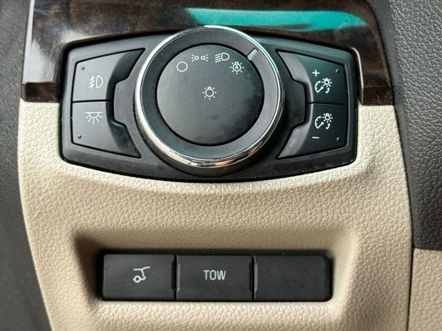 Used 2015 Ford Explorer Limited w/ Equipment Group 301A FWD image 25