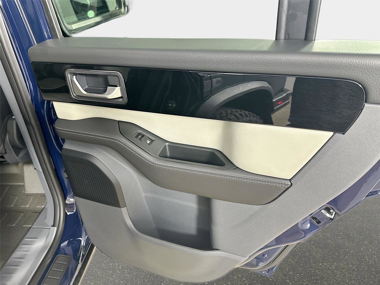 New 2025 INEOS Grenadier Fieldmaster Edition image 46